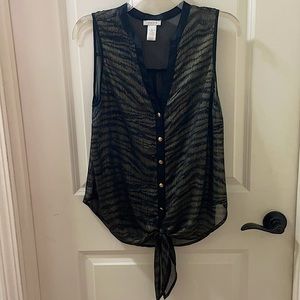 Cache Black & Gold  sleeves button down top